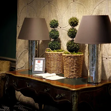 ホテル Racket Hall