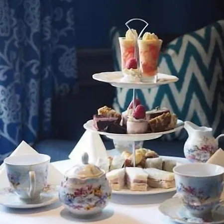 Racket Hall 3* ロスクレア