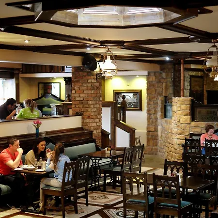 ホテル Racket Hall 3*