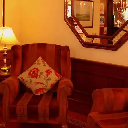 Racket Hall 3* Roscrea