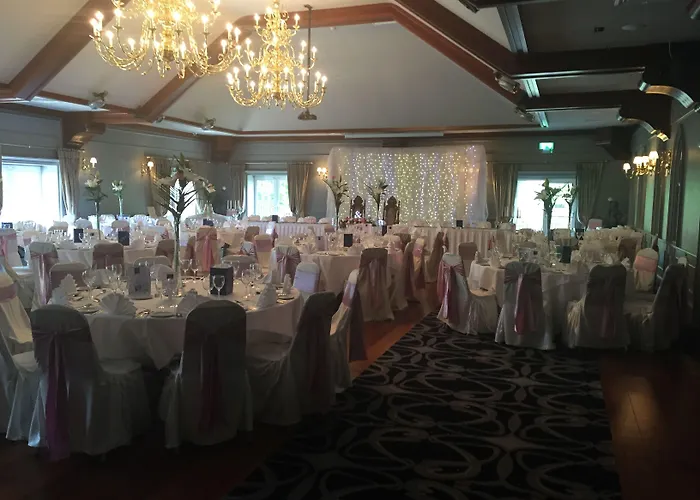 Racket Hall Hotel 3*