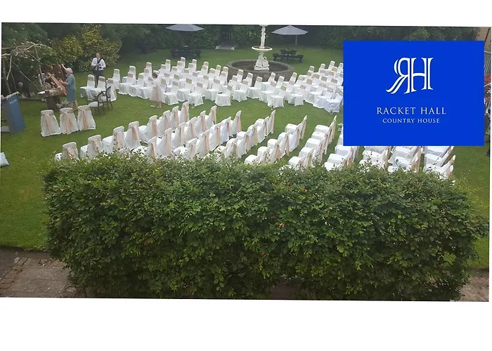 Racket Hall 3* روس كري