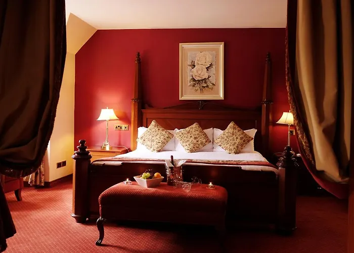 Hotel Racket Hall 3*